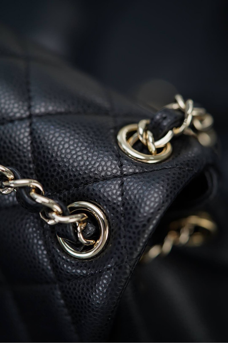 Chanel 23P Duma Mina Black