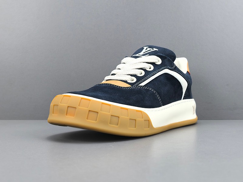 LV Tilted Sneaker 003