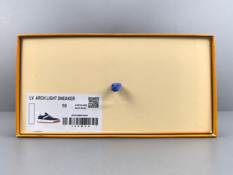 LV Tilted Sneaker 003