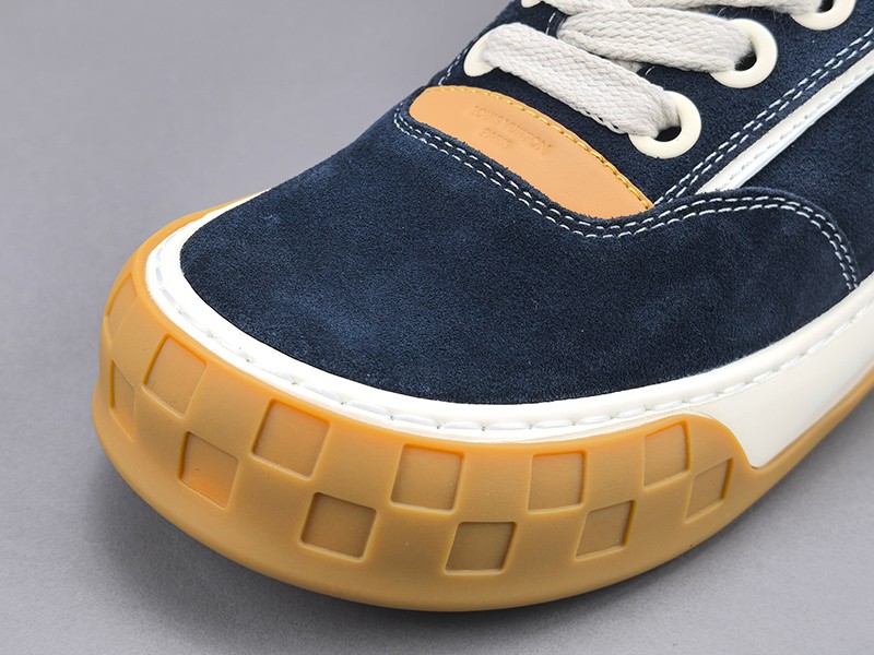 LV Tilted Sneaker 003