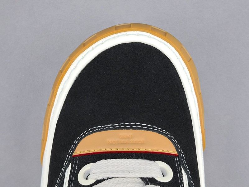 LV Tilted Sneaker 005