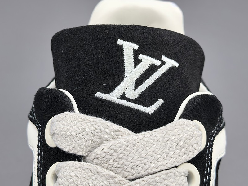 LV Tilted Sneaker 005