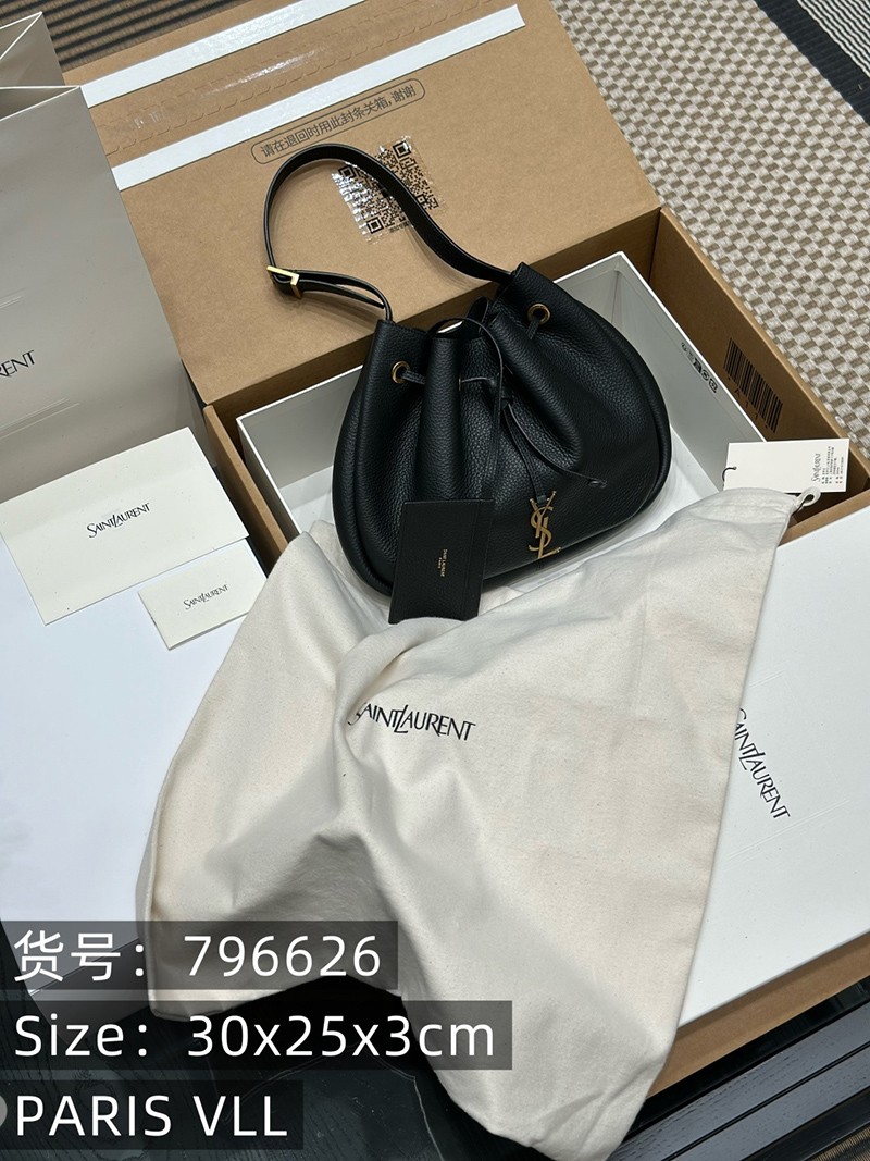 Paris Vll Hobo 796626