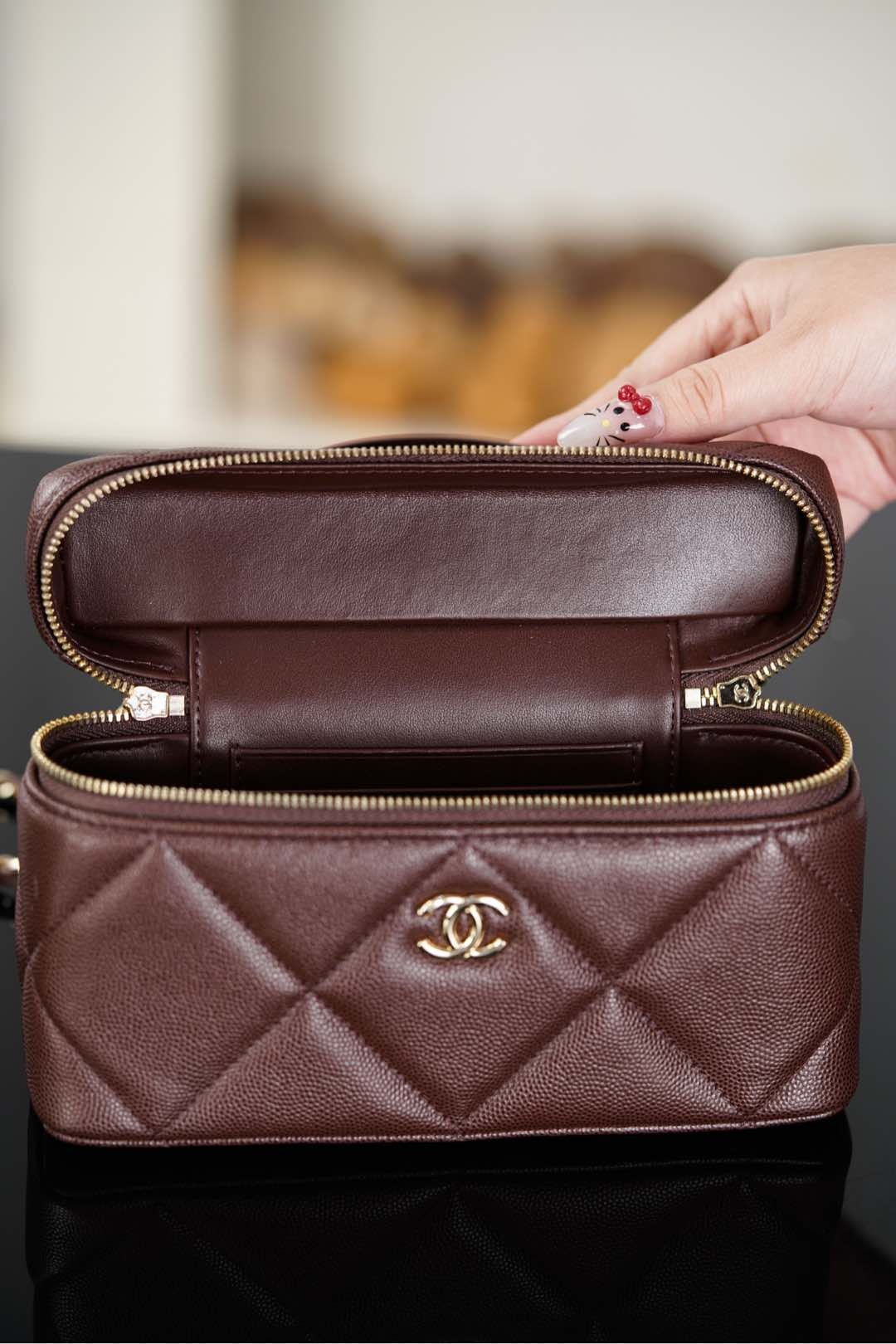 Chanel 25K LP  Brown