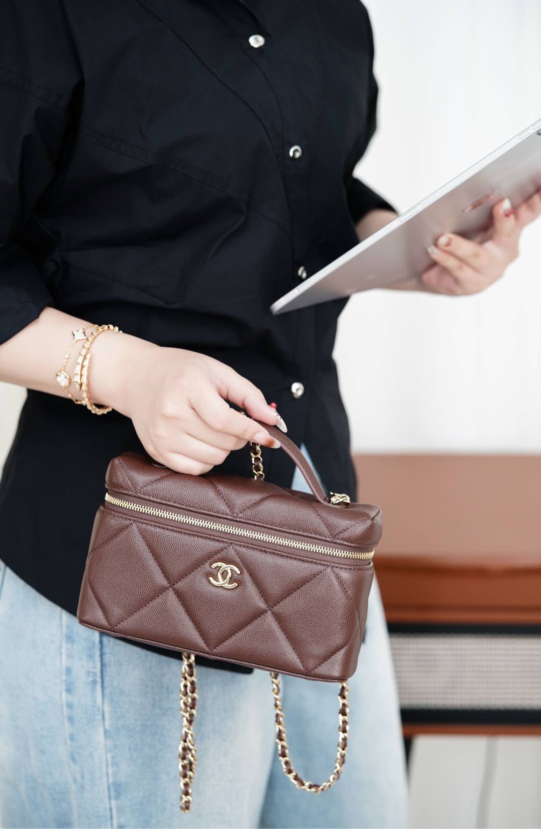 Chanel 25K LP  Brown