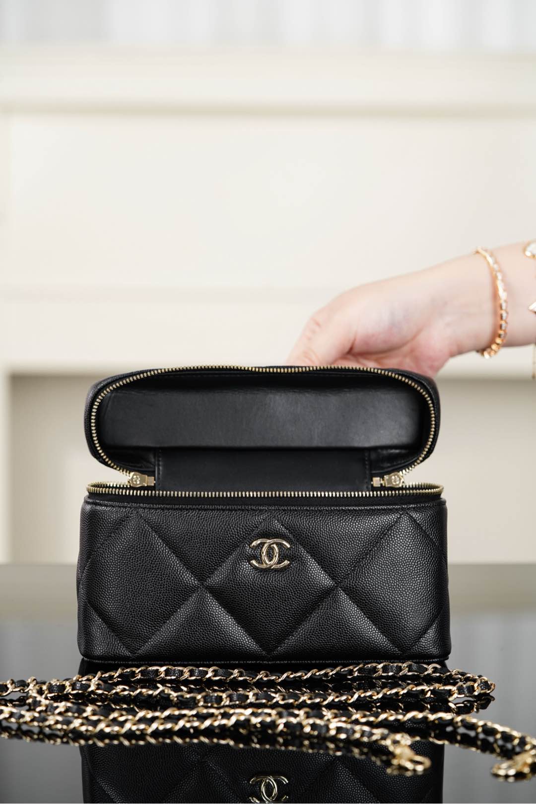 Chanel 25K LP Black