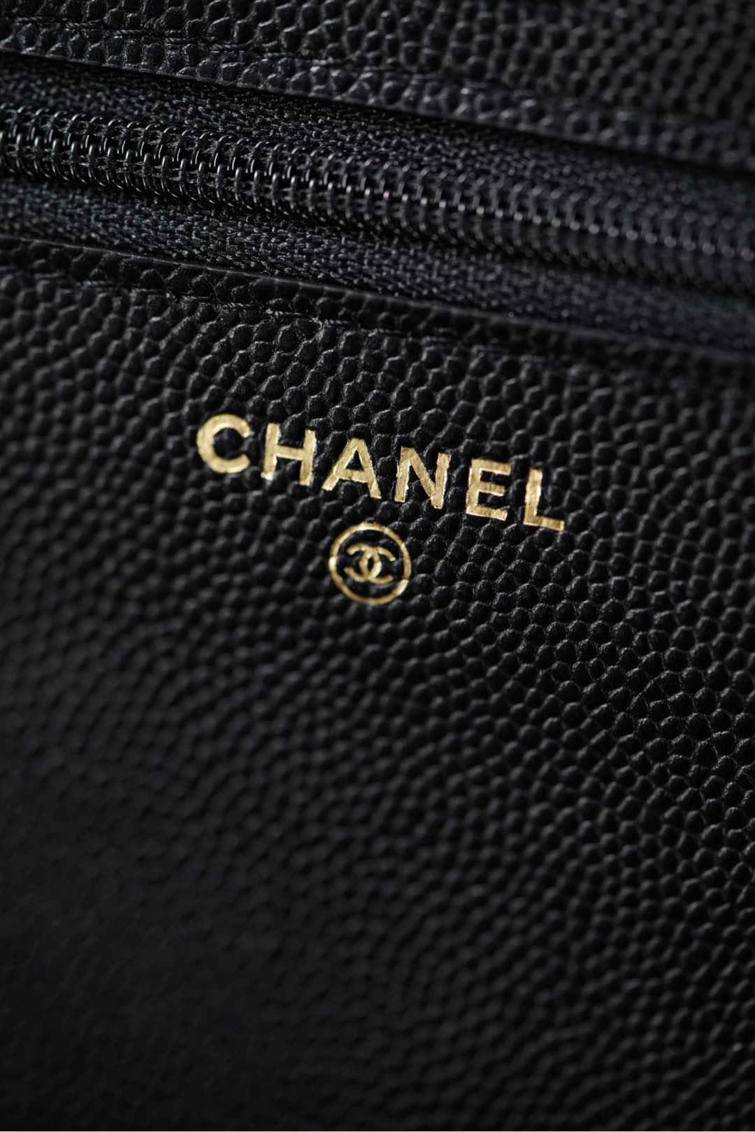Chanel 25K Woc Black