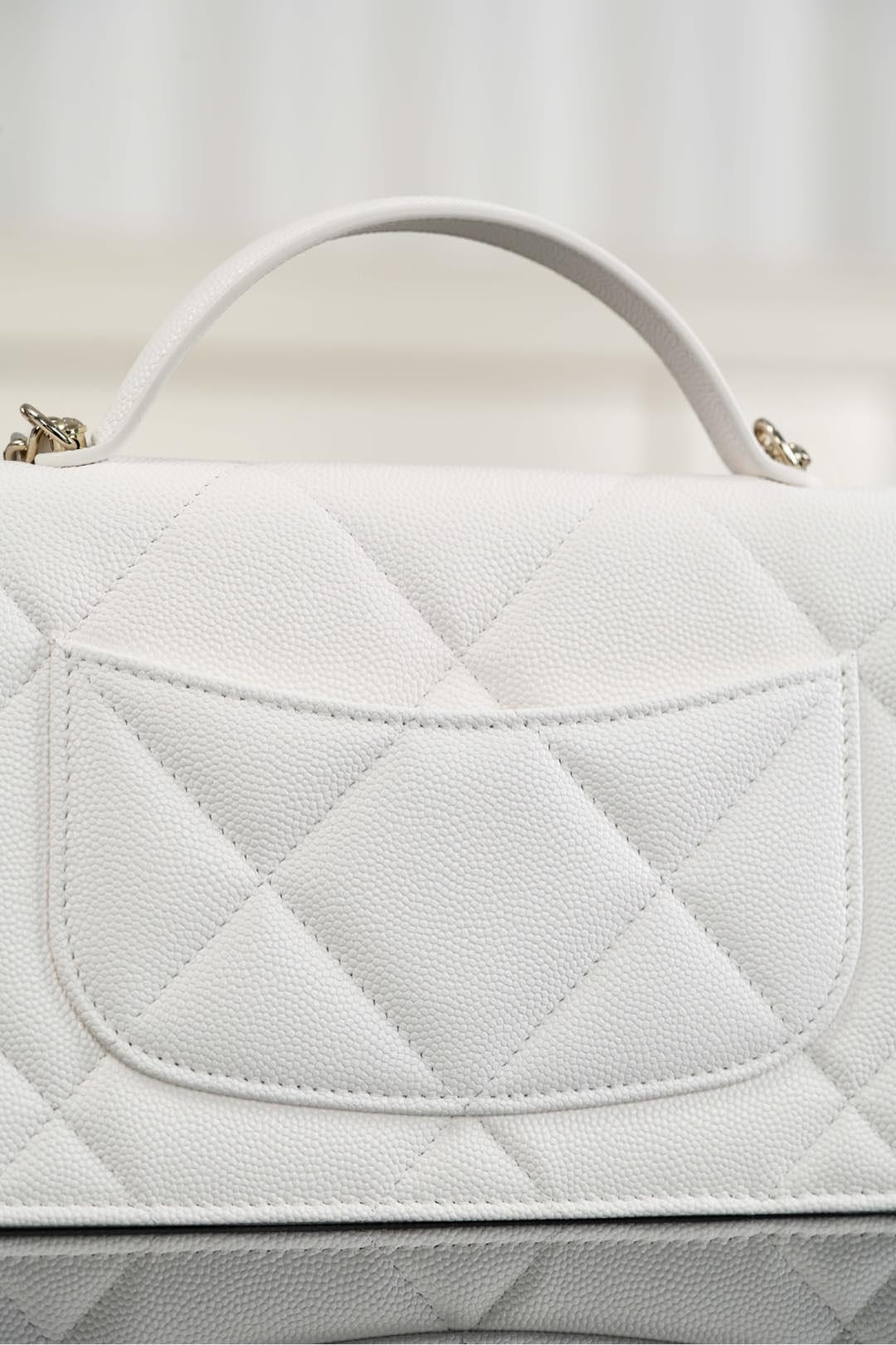 Chanel 25K Woc Black