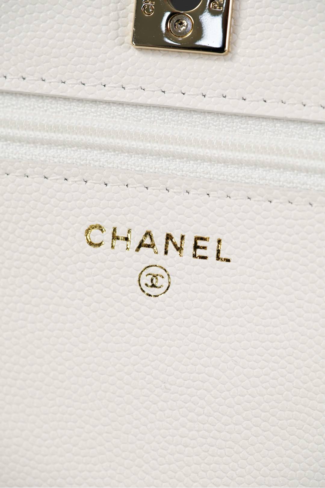 Chanel 25K Woc Black