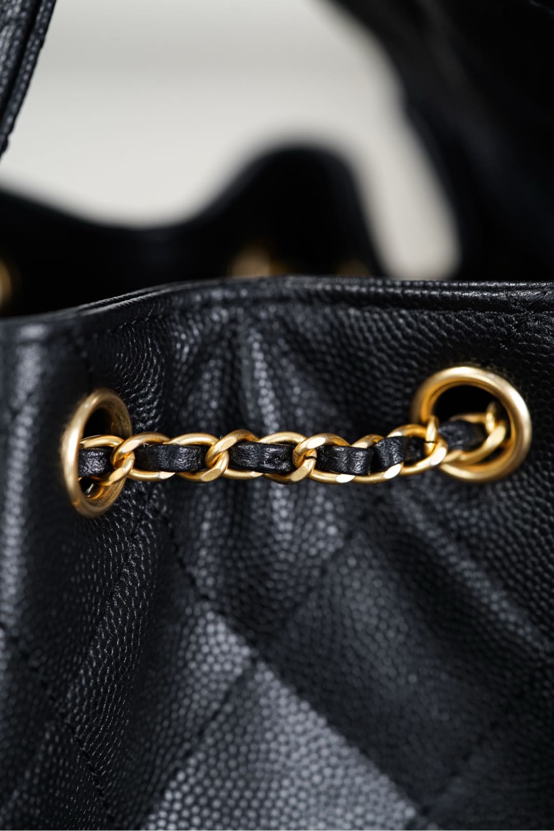 Chanel 25S Small Hobo Black