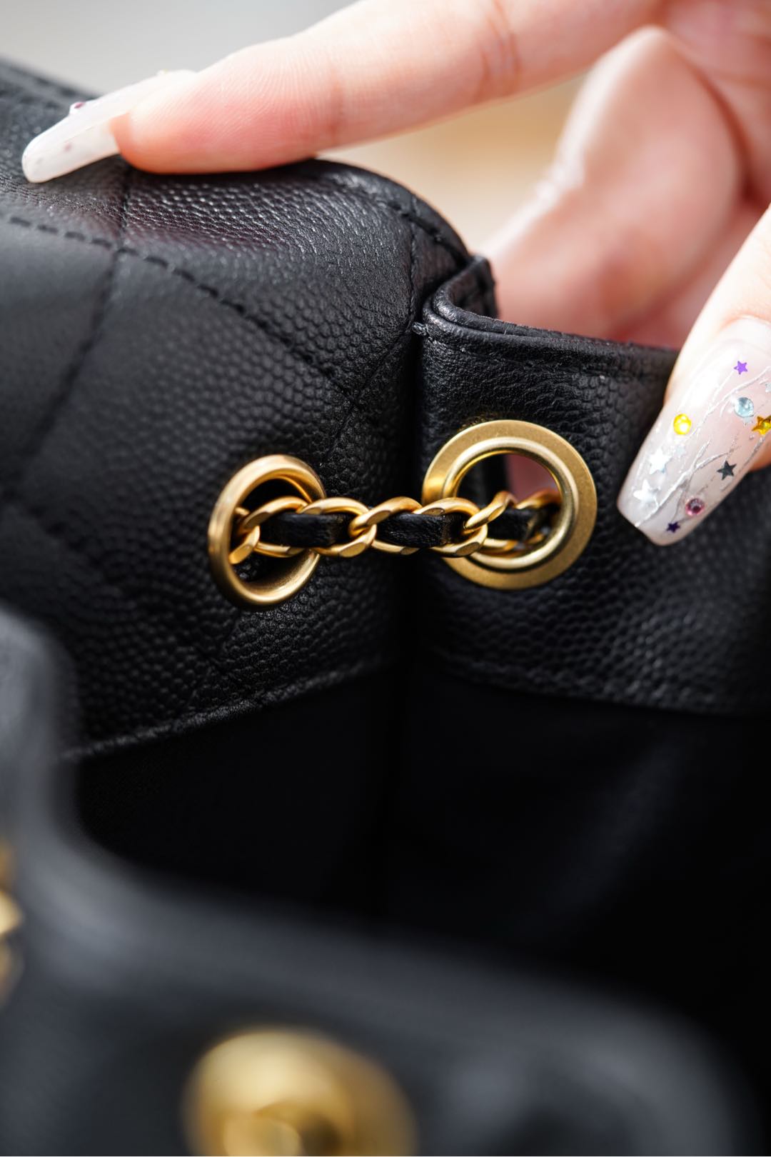 Chanel 25S Small Hobo Black