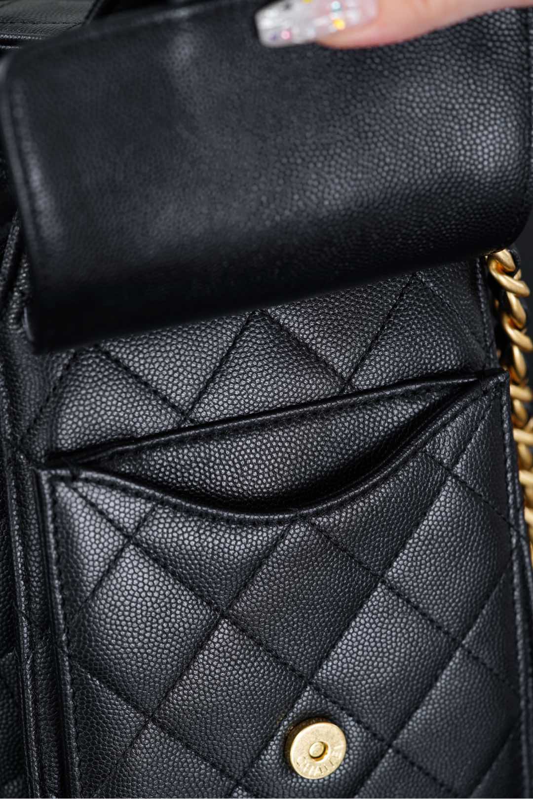 Chanel 25S Small Hobo Black