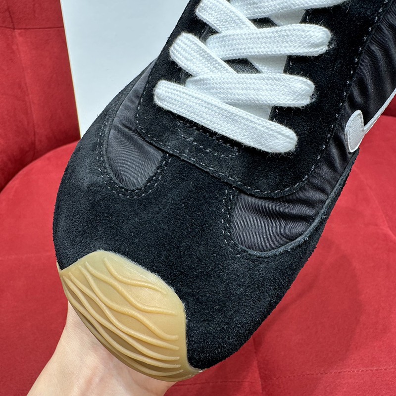 Loewe Wmns Runner 2.0 Shoe 001