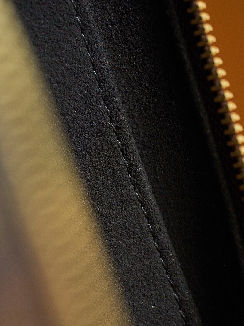 Vanity Chain Pouch M47125