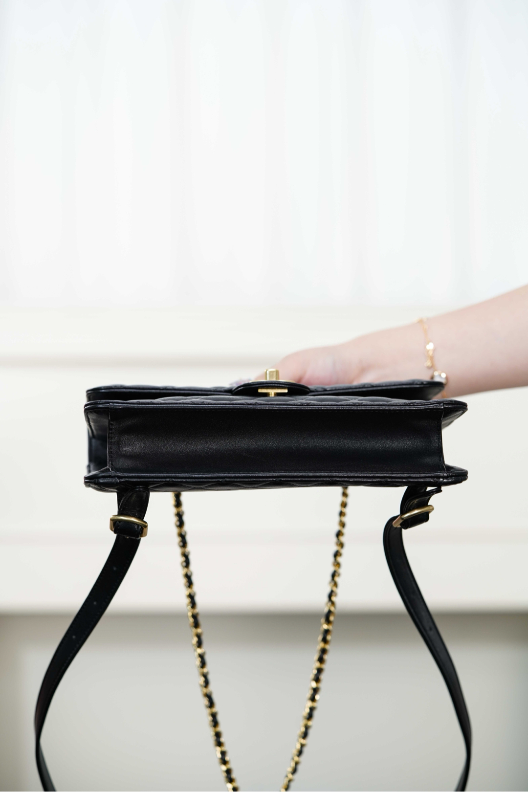 Chanel 25B Bag Black