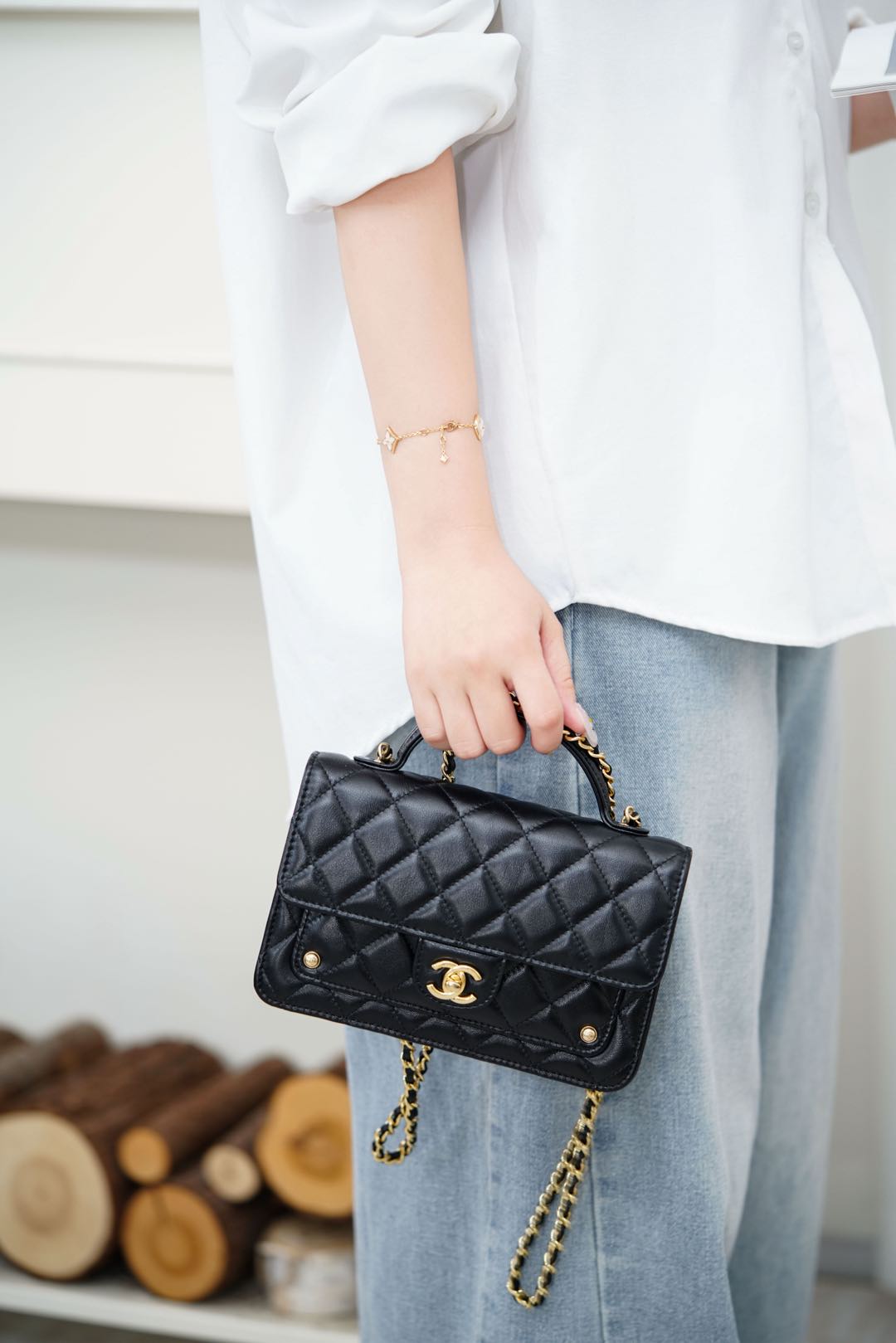 Chanel 25B Bag Woc Black