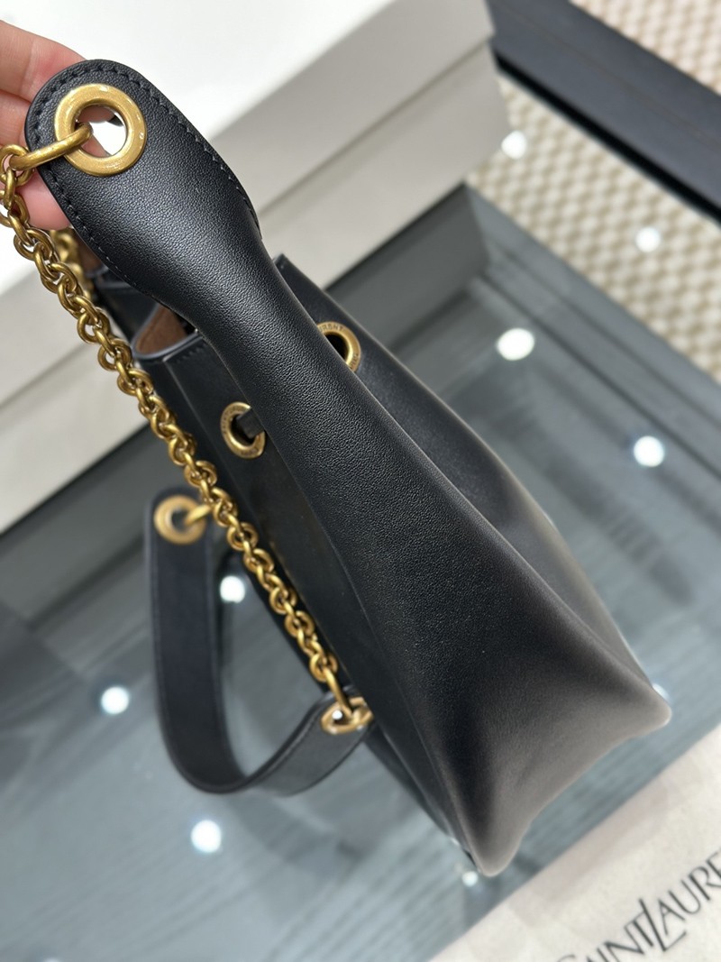 Paris Hobo Black 840888