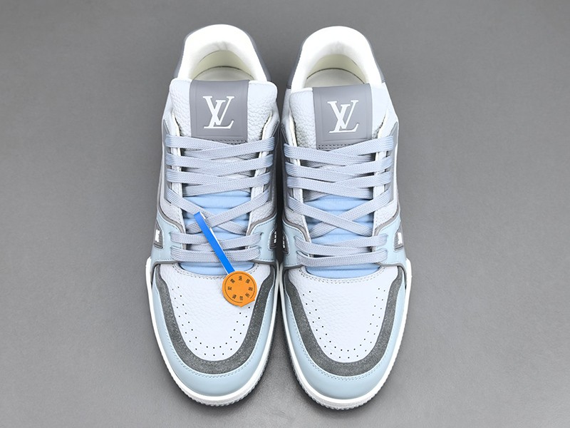 LV Trainer Sneaker 006