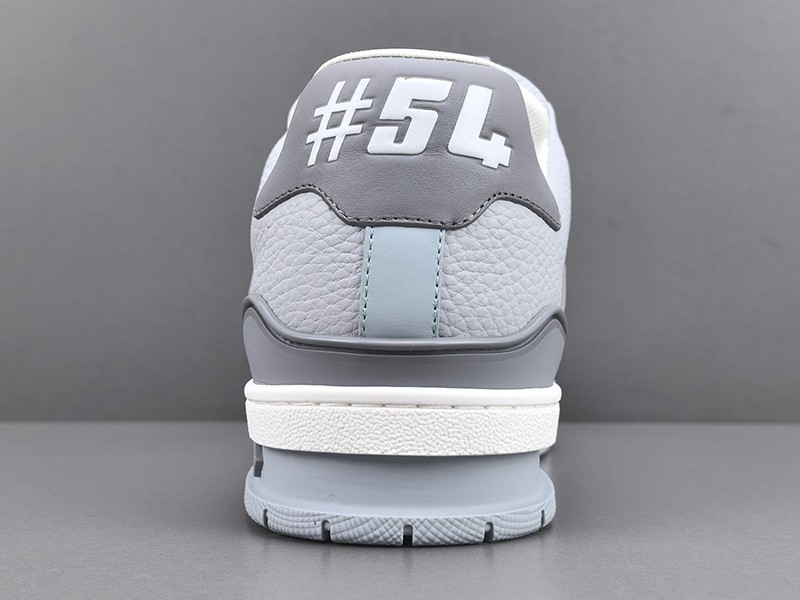 LV Trainer Sneaker 006