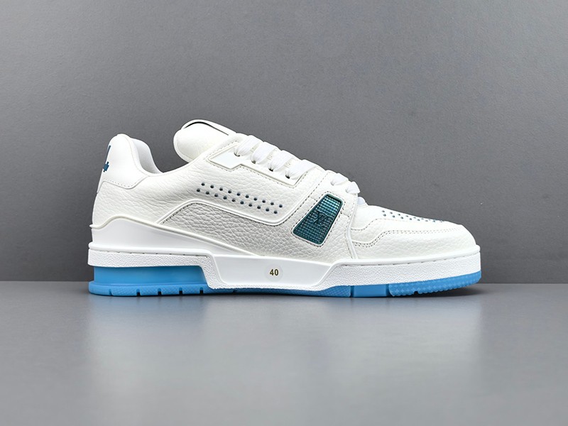 LV Trainer Sneaker 012