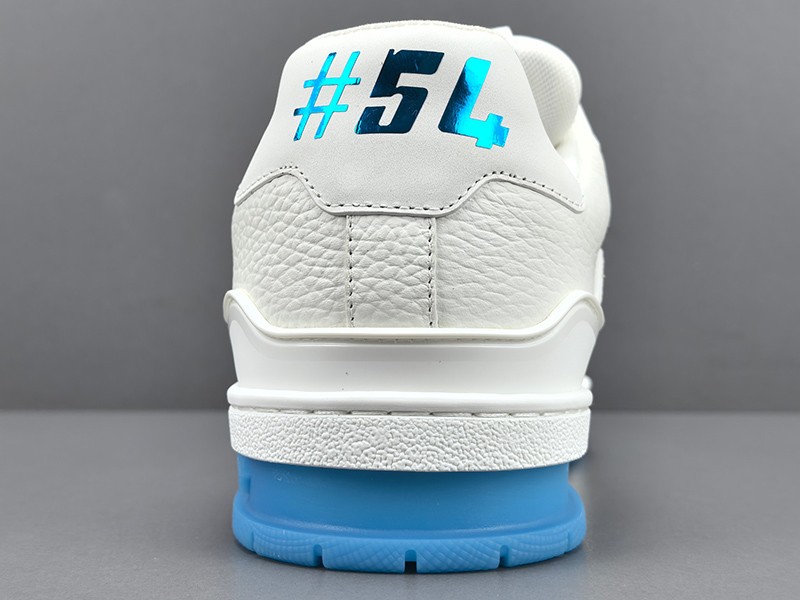 LV Trainer Sneaker 012