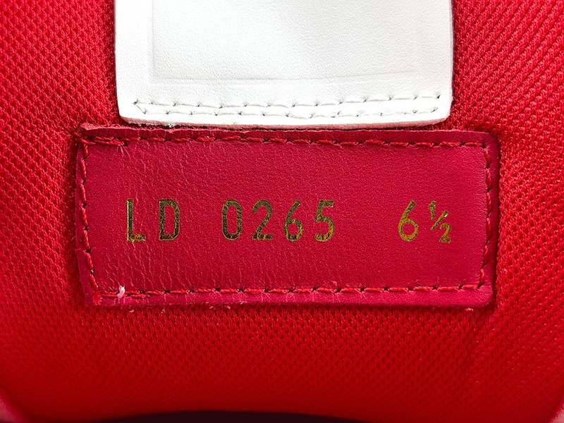 LV Trainer Sneaker 018