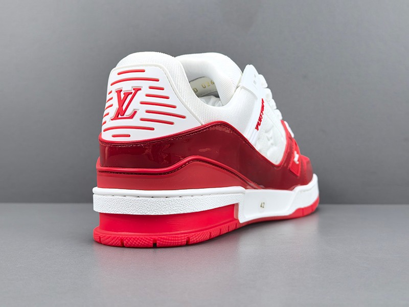 LV Trainer Sneaker 023