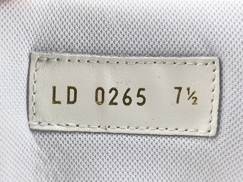 LV Trainer Sneaker 023