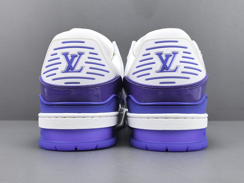 LV Trainer Sneaker 022