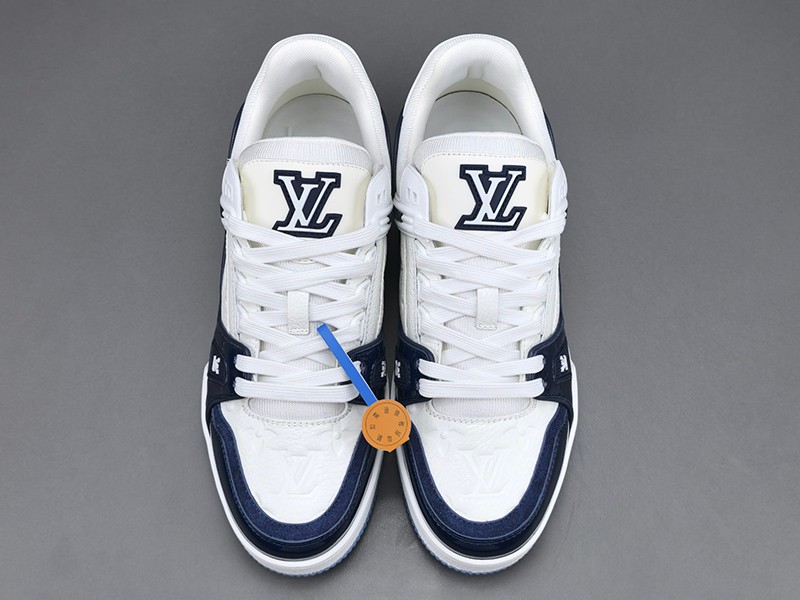 LV Trainer Sneaker 021