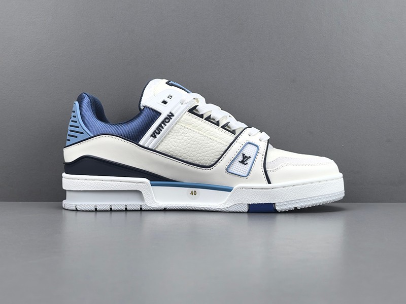 LV Trainer Sneaker 026