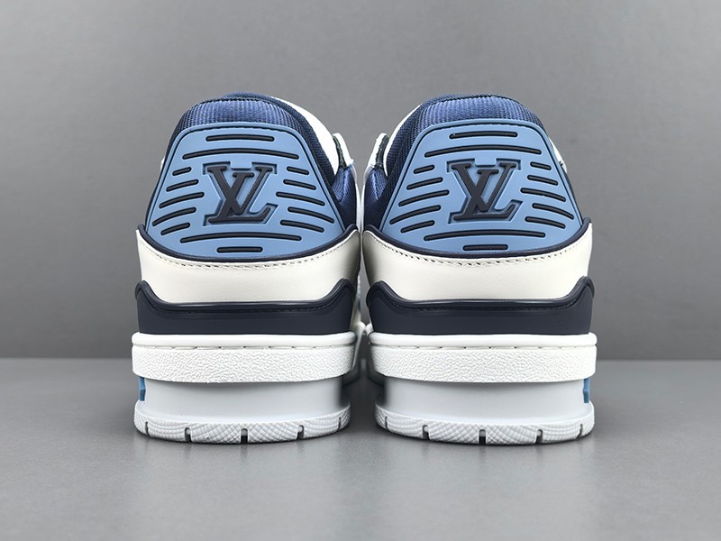 LV Trainer Sneaker 026