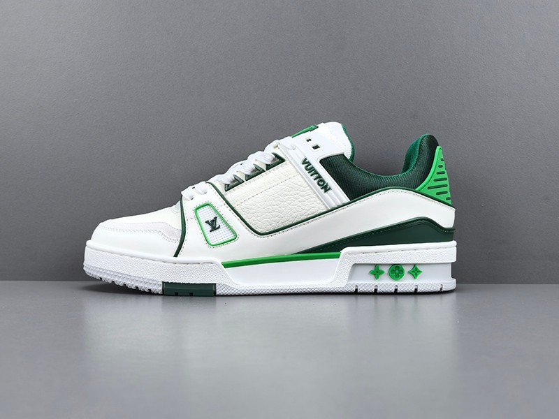 LV Trainer Sneaker 027