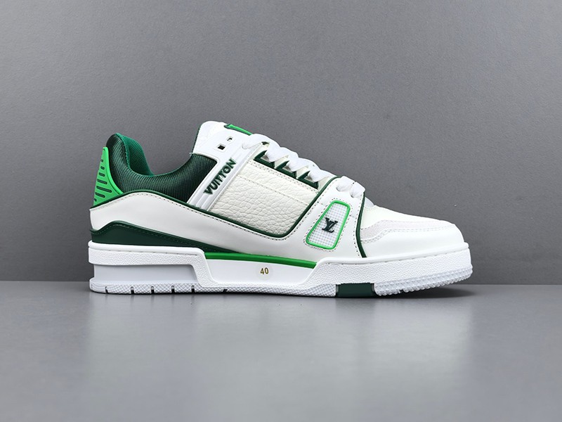 LV Trainer Sneaker 027