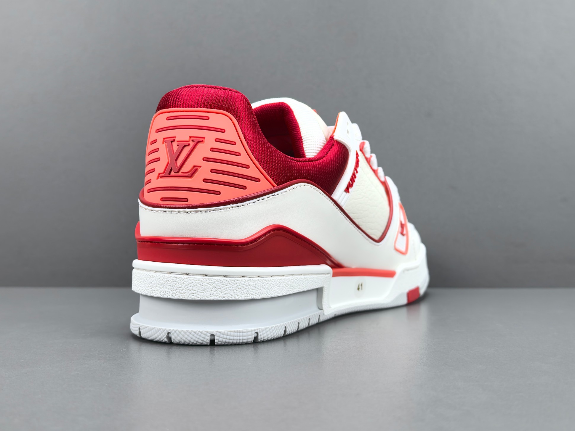 LV Trainer Sneaker 028