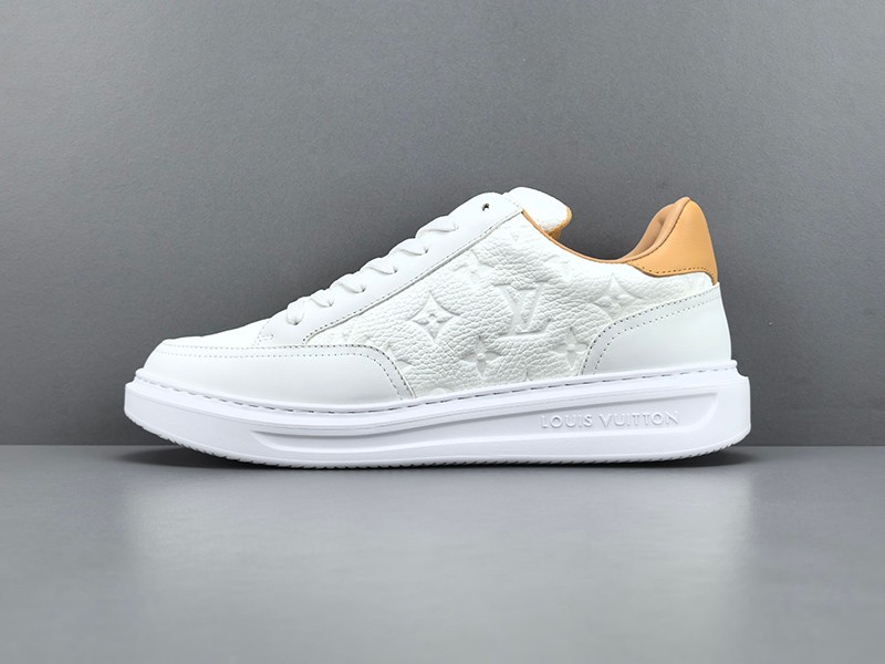 LV Trainer Sneaker 031