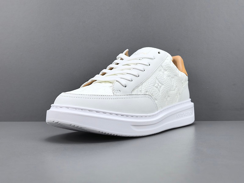 LV Trainer Sneaker 031