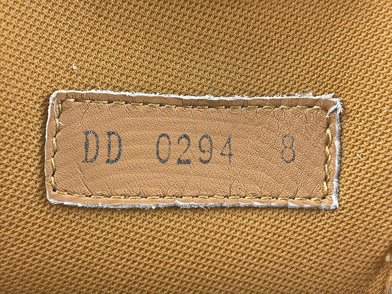 LV Trainer Sneaker 031