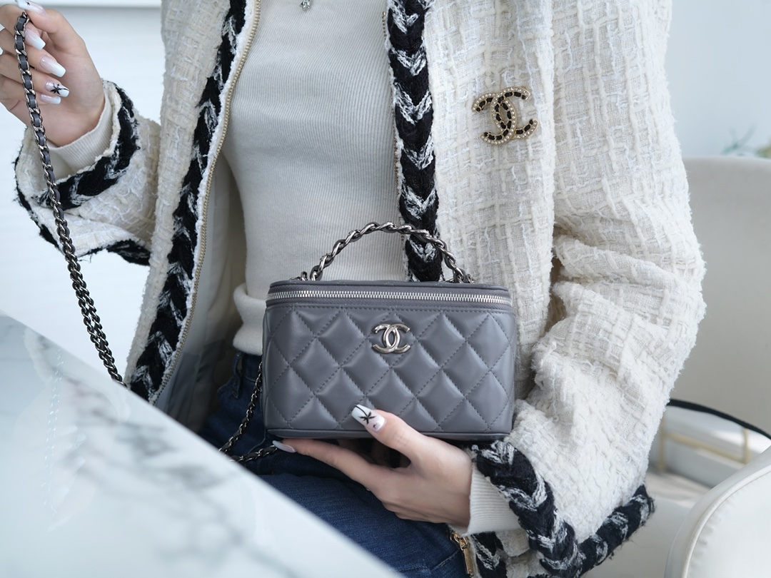 Chanel 23K Grey