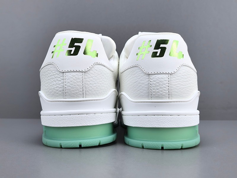 LV Trainer Sneaker 034