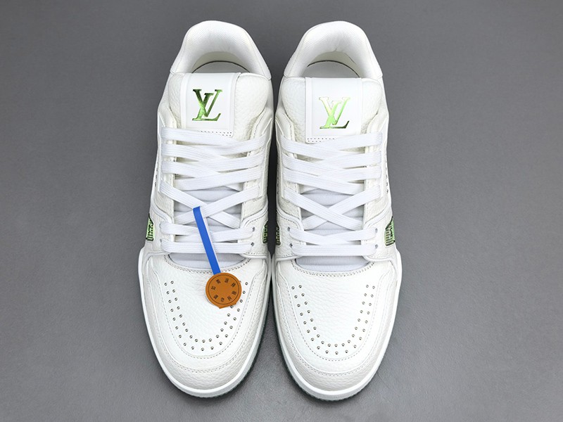 LV Trainer Sneaker 034