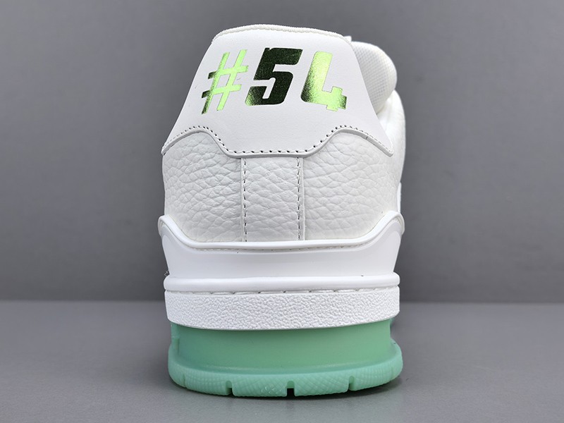 LV Trainer Sneaker 034
