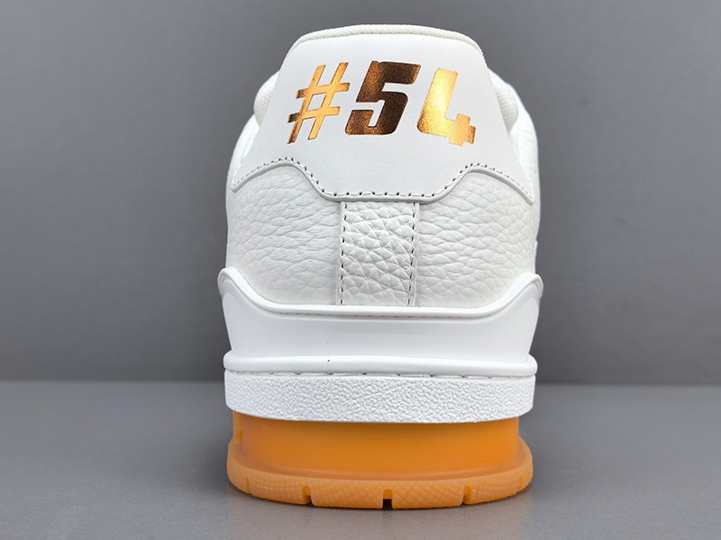 LV Trainer Sneaker 035