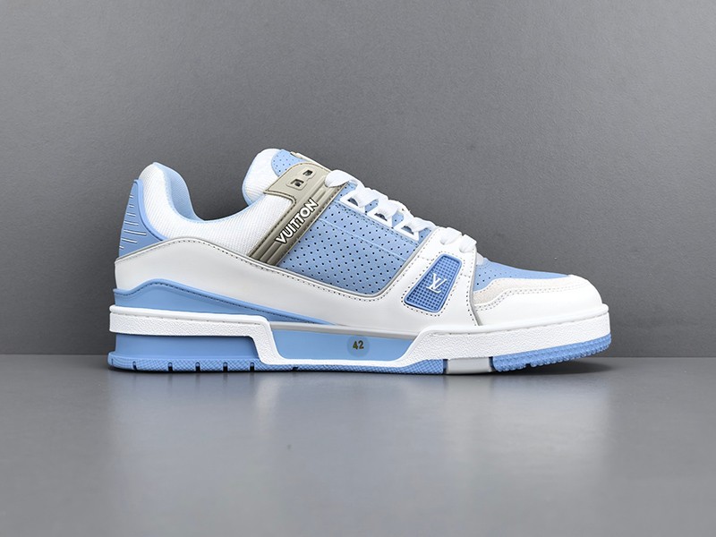LV Trainer Sneaker 036