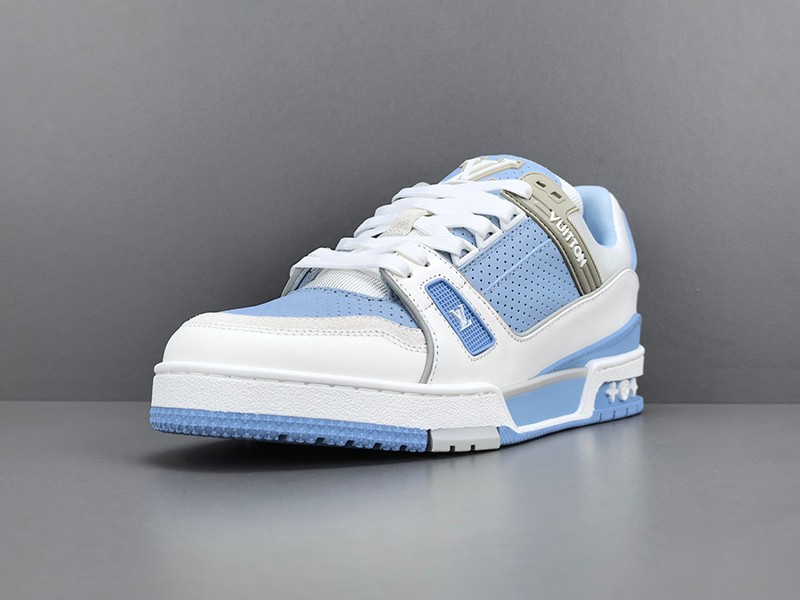 LV Trainer Sneaker 036