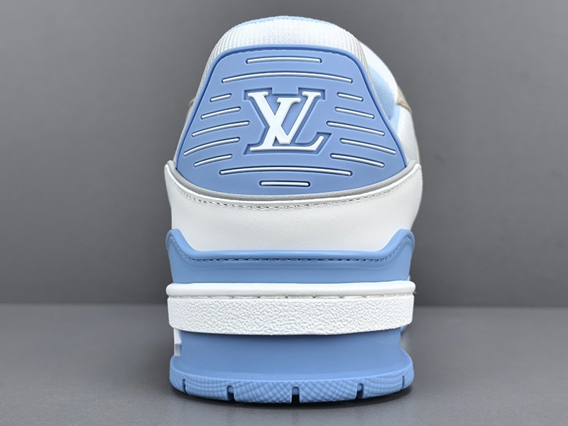 LV Trainer Sneaker 036