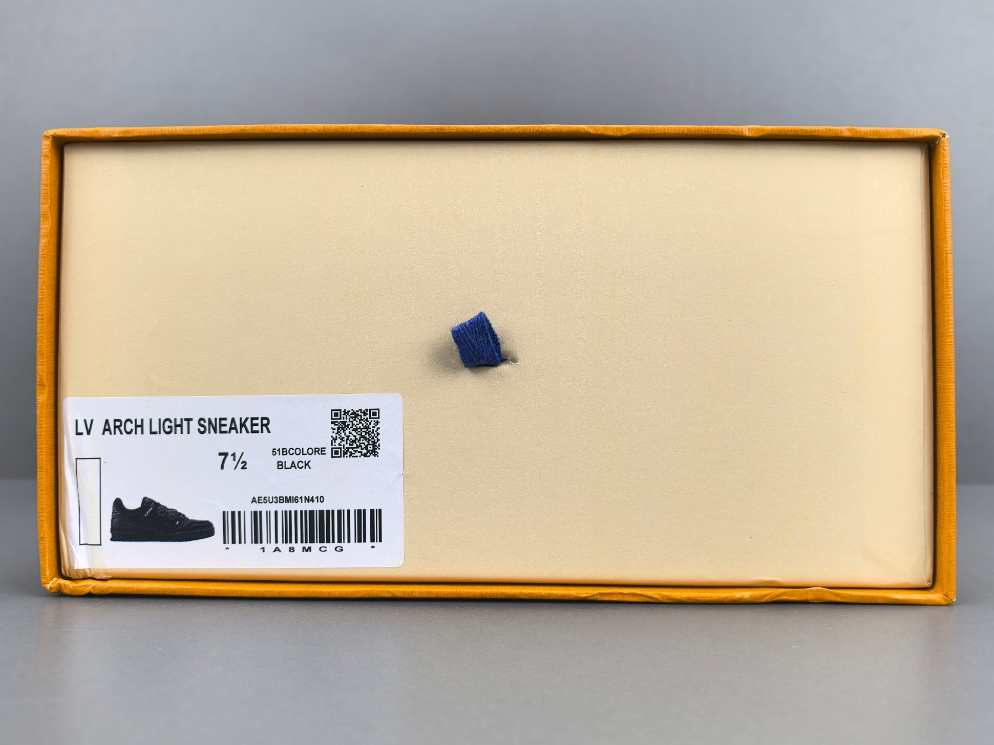 LV Trainer Sneaker 041