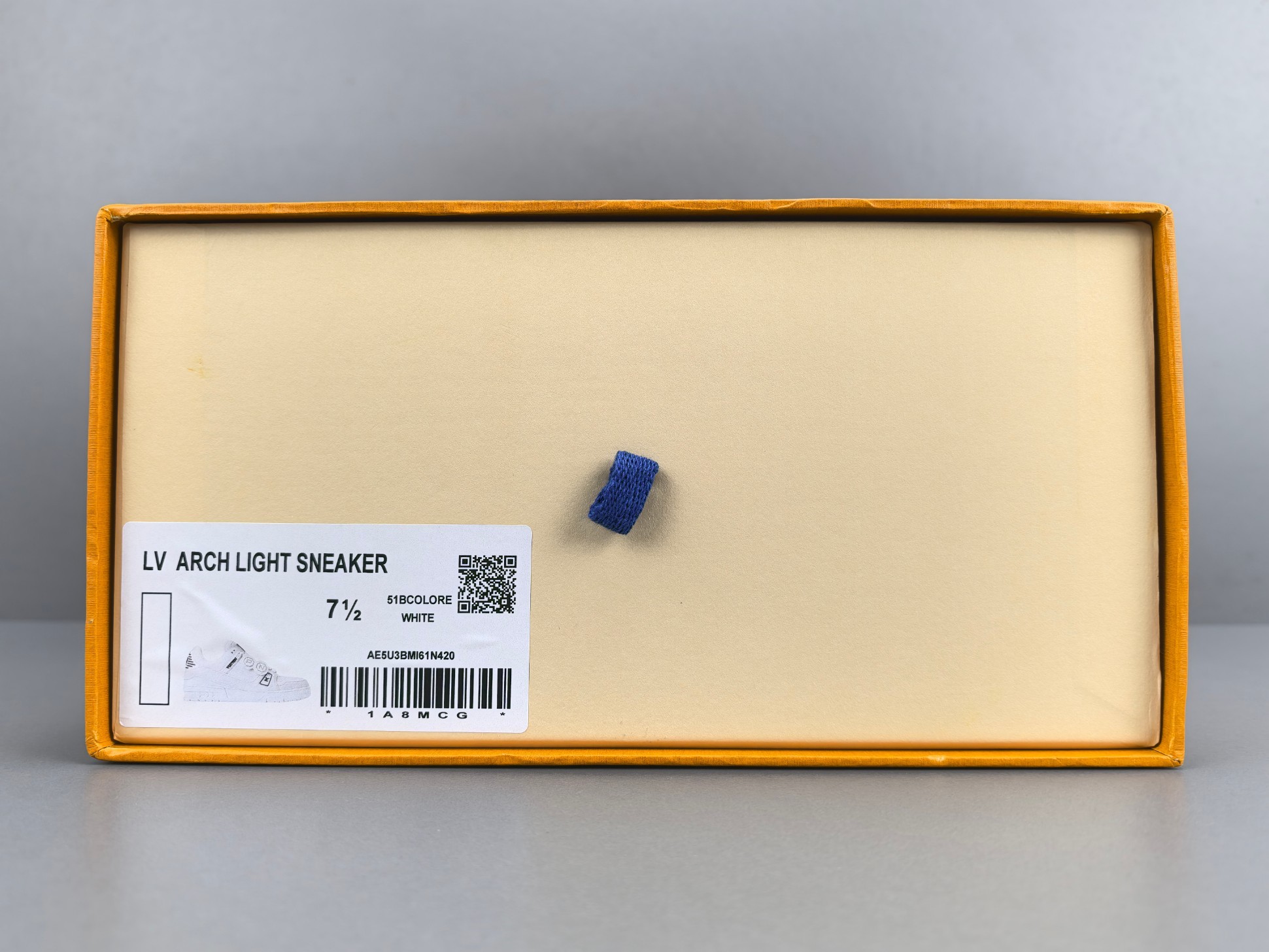 LV Trainer Sneaker 045