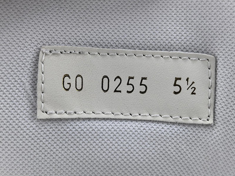 LV Trainer Sneaker 052