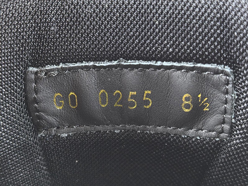 LV Trainer Sneaker 053